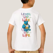レベルアップライフ：ジャイアントブルーグミベア漫画ストリップ Tシャツ (裏面)