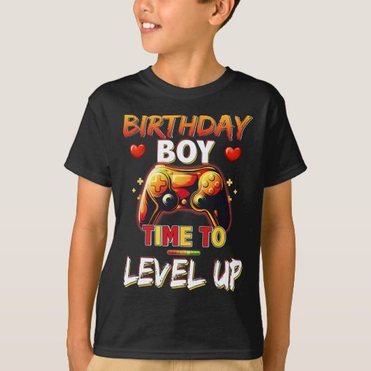 レベルアップ お誕生日おめでとう ゲーム好きな少年 Tシャツ (正面)