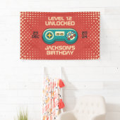 レベルアンロックレトロゲーマーボーイ10代のバースデーパーティー 横断幕 (インサイチュ)