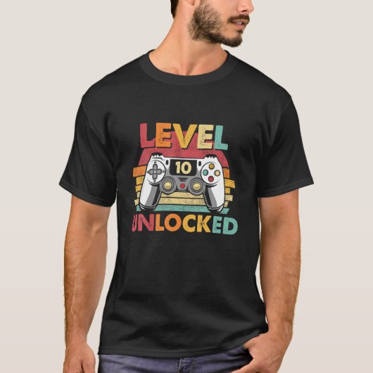 レベル10ロック解除Tおもしろい型ビデオゲーマー10th誕生 Tシャツ (正面)