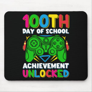 レベル100の学校生活がスタート!ゲーマー100日目 マウスパッド