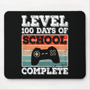 レベル100日の学校全体ゲーマー少年のビデオ マウスパッド
