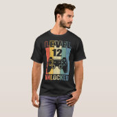 レベル12アンロック おもしろい ビデオゲーマー 12歳 Tシャツ (正面フル)