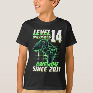 レベル14アンロック 2011年生まれの14歳の誕生日おめでとう Tシャツ
