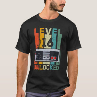 レベル16ロック解除されたビデオゲーマー16th誕生日ティー tシャツ