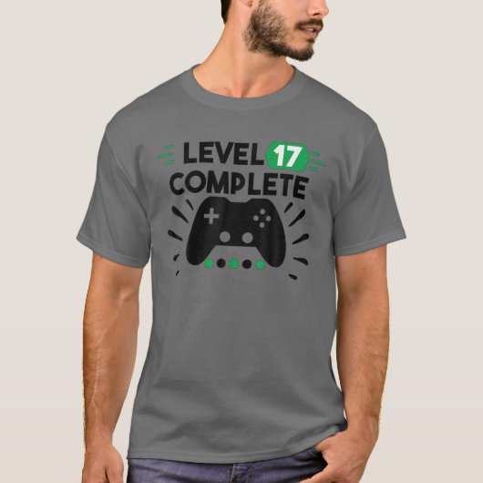 レベル17完全ティーゲームコンソールのビデオゲーマー17 Tシャツ (正面)