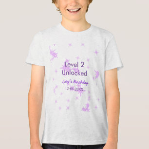レベル2のロック解除された追加の誕生日の名前の日付パープルスパ トライブレンドTシャツ