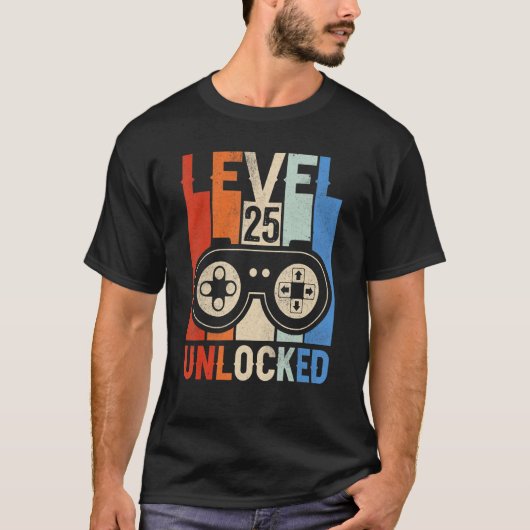 レベル25ロック解除されたビデオゲーマー25誕生日 Tシャツ (正面)