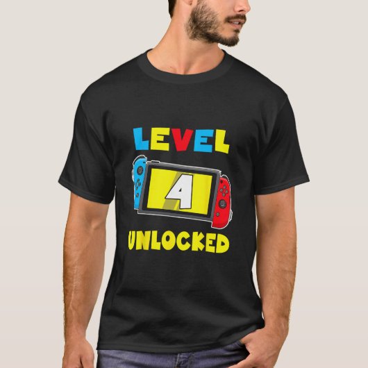 レベル4解除 4歳の誕生日 お祝い ゲーム Tシャツ (正面)