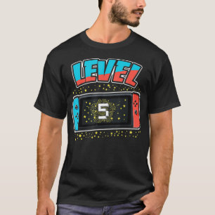 レベル5の誕生日ボーイ 5歳のビデオゲームギフト Tシャツ