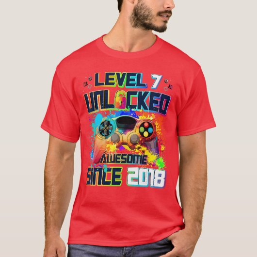 レベル7アンロック 7歳のゲーマー 7歳の誕生日 Tシャツ (正面)