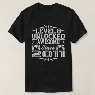 レベル8は2011第8誕生日以来の素晴らしいの鍵を開けました Tシャツ