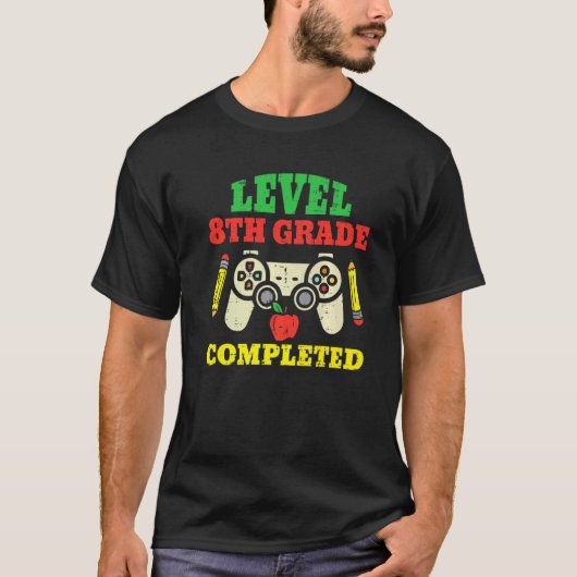 レベル8グレード完全ゲームコントローラゲーマークラス Tシャツ (正面)
