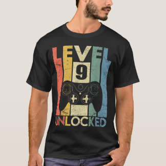 レベル9アンロック 面白いビデオゲーマー 9歳 Tシャツ