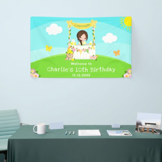 レモネードブラウンヘアガール誕生日ウェルカム 横断幕 (トレードショー)