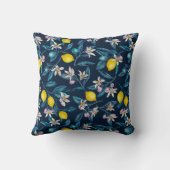 レモンの枝と花と青の果実 クッション (裏面)