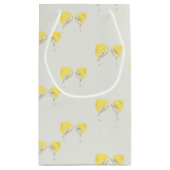 レモンの薄切りを落とす黄色 スモールペーパーバッグ (裏面)