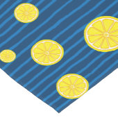レモンの薄切りパターン ショートテーブルランナー (コーナー)