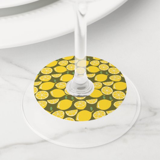 レモンイエローモダンおもしろいかわいい ワイングラスタグ (クローズアップ)