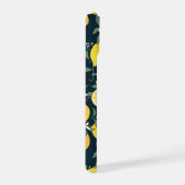 レモンイエローリーフパターン iPhone 15ケース (右側面)