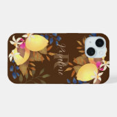 レモンシックモノグラムブラウン iPhone 15ケース (裏面横)