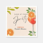 レモンシトラスラブアットファーストスピリッツブライダルシャワー スタンダードカクテルナプキン (正面)