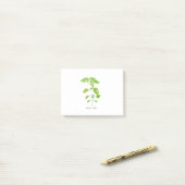 レモンバームのハーブ水の色のガーデングリーン ポストイット (デスク上)