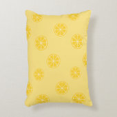レモンパターンイエローピロー アクセントクッション (正面(垂直))