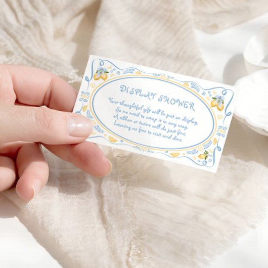 レモンフローライタリアンブライダルシャワーディスプレイシャワー エンクロージャーカード