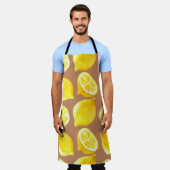 レモン入りシームレス水彩模様 エプロン (着用した状態)