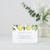 レモン青タイルおむつラッフルボーイベビーシャワー エンクロージャーカード (スタンド正面)