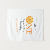 レモン ワン ハッピー ファースト バースデー オレンジ グレー レトロ ボー タペストリー (正面(横))