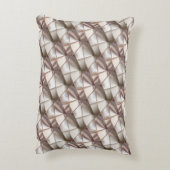 レリーフ、 浮き彫りや深さthに見える形状のシルキーベージュ アクセントクッション (裏面(縦))