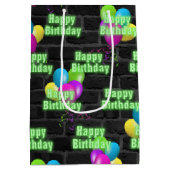 レンガの上のネオンバースデーと風船 ミディアムペーパーバッグ (裏面)