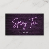 レンガの壁に紫のネオンスプレータン 名刺 (正面)