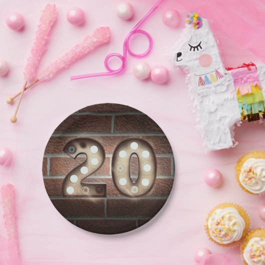 レンガの壁に20th誕生日マーキーのサイン ペーパープレート (パーティー)