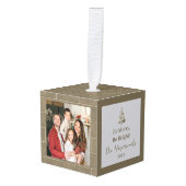 レンガの壁クリスマスツリー家族3写真モダン キューブオーナメント (正面アングル)