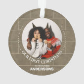 レンガの壁初めてのクリスマスミセス結婚したと オーナメント (裏面)