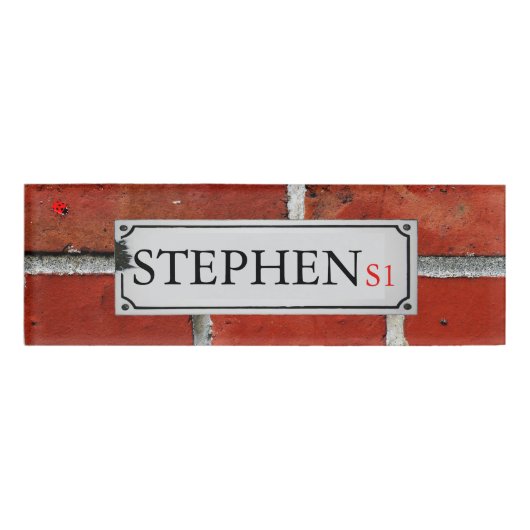 レンガ壁の道路標識は個人化なります 名札 (正面)