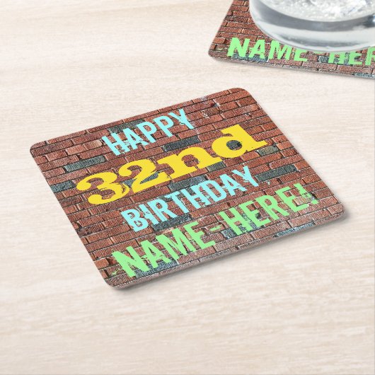 レンガ壁グラフィティインスパイア32番目の誕生日+名前 スクエアペーパーコースター (アングル)