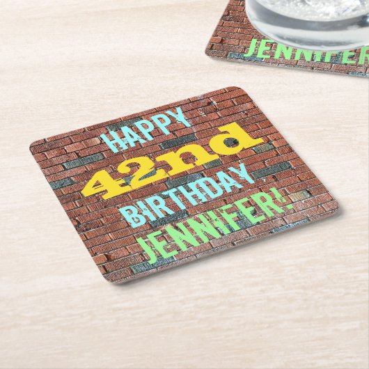 レンガ壁グラフィティインスパイア42番目の誕生日+名前 スクエアペーパーコースター (アングル)
