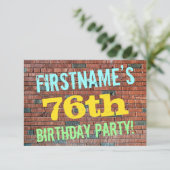 レンガ壁グラフィティインスパイア76誕生日+名前 招待状 (スタンド正面)