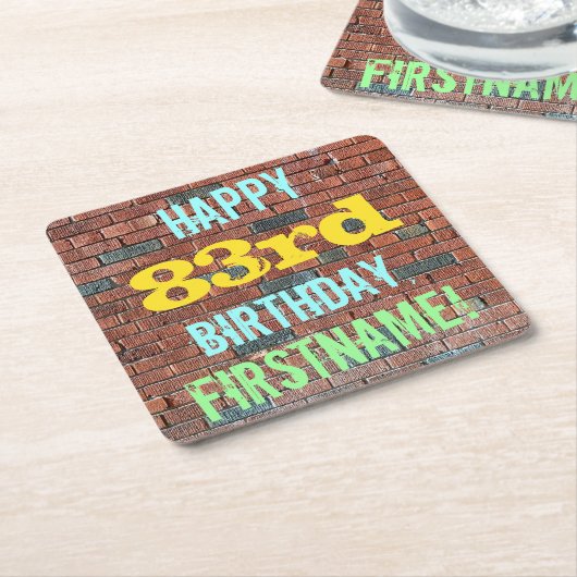 レンガ壁グラフィティインスパイア83誕生日+名前 スクエアペーパーコースター (アングル)