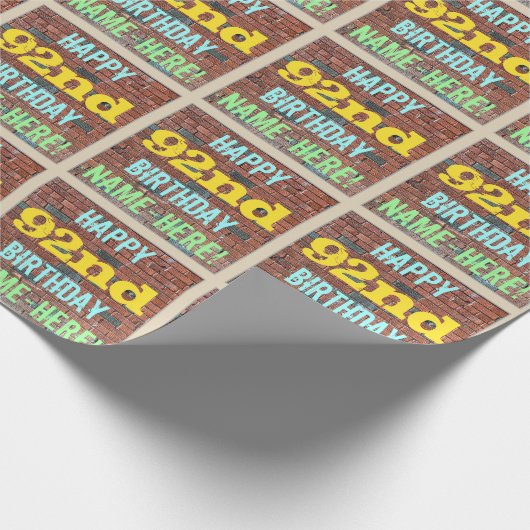 レンガ壁グラフィティインスパイア92誕生日+名前 ラッピングペーパー (角)