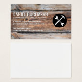 レンチとハンマー |木製パネルの背景 (正面&裏面)