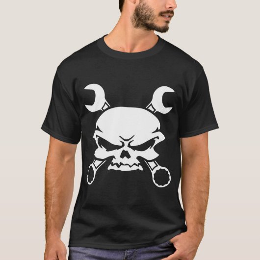 レンチの海賊スカル Tシャツ (正面)
