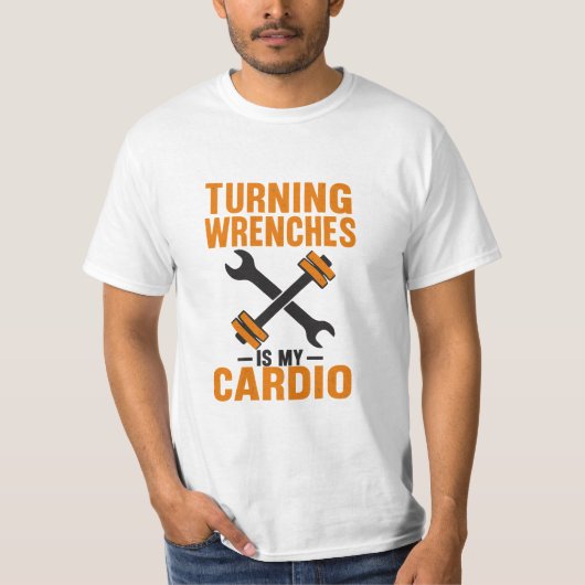 レンチを回すのは私のカーディオ整備士Tシャツ Tシャツ (正面)