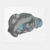 レンチ付き職人ゴリラ フリースブランケット (正面(横))