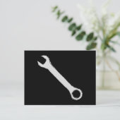 レンチ。グレーとブラック。スパナ。 ポストカード (スタンド正面)