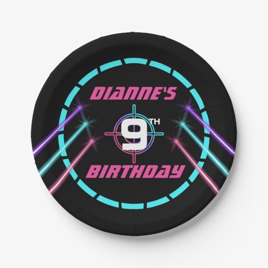 レーザーラベルガールズネオンピンク誕生日パーティーフード ペーパープレート (正面)